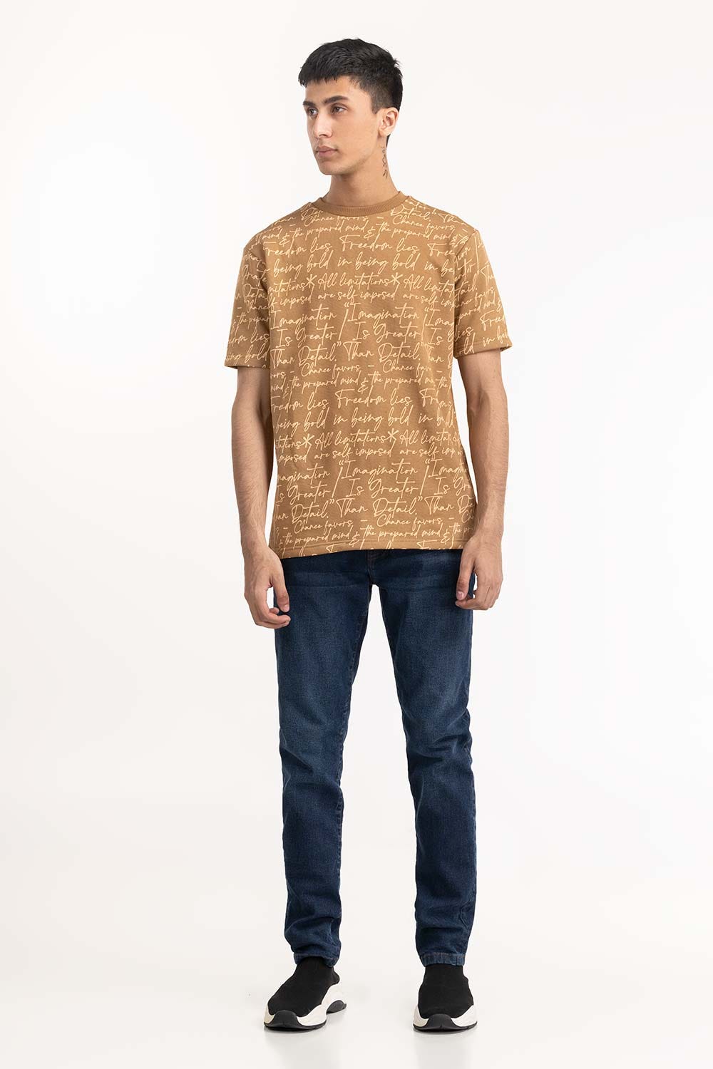 https://cdn.shopify.com/s/files/1/0706/3253/8159/files/brown_typo_t-shirt_224-113-036_3.jpg?v=1758454787