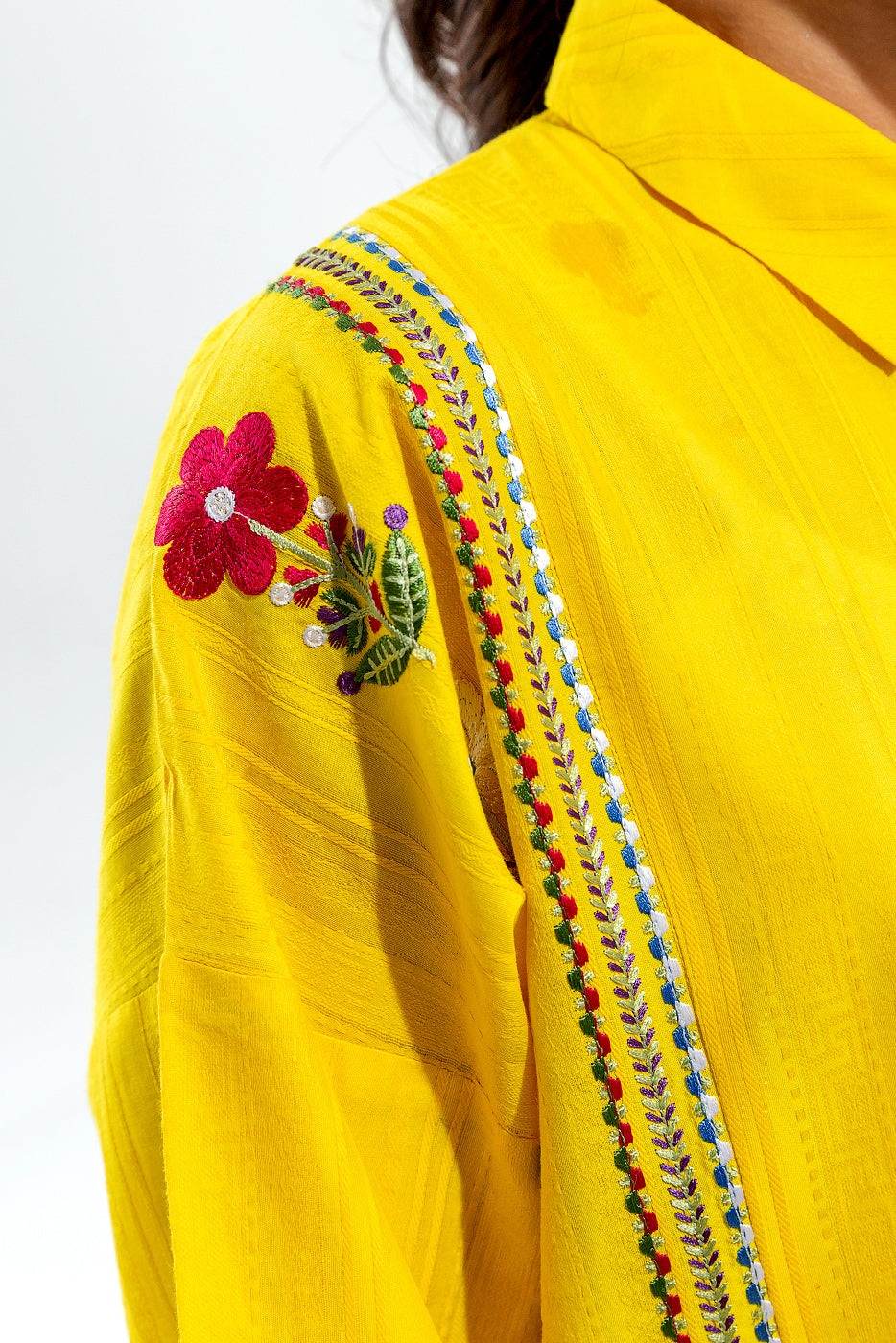 Embroidered Fusion Top (Pret)