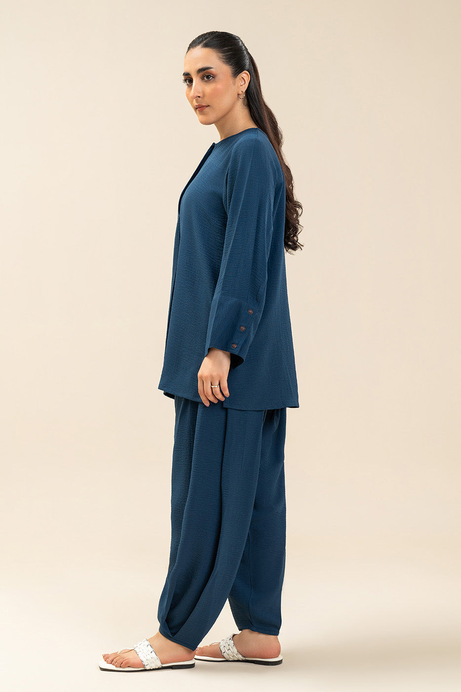 https://cdn.shopify.com/s/files/1/0488/9201/8848/files/bt1260003fu4034_2.jpg?v=1773921036