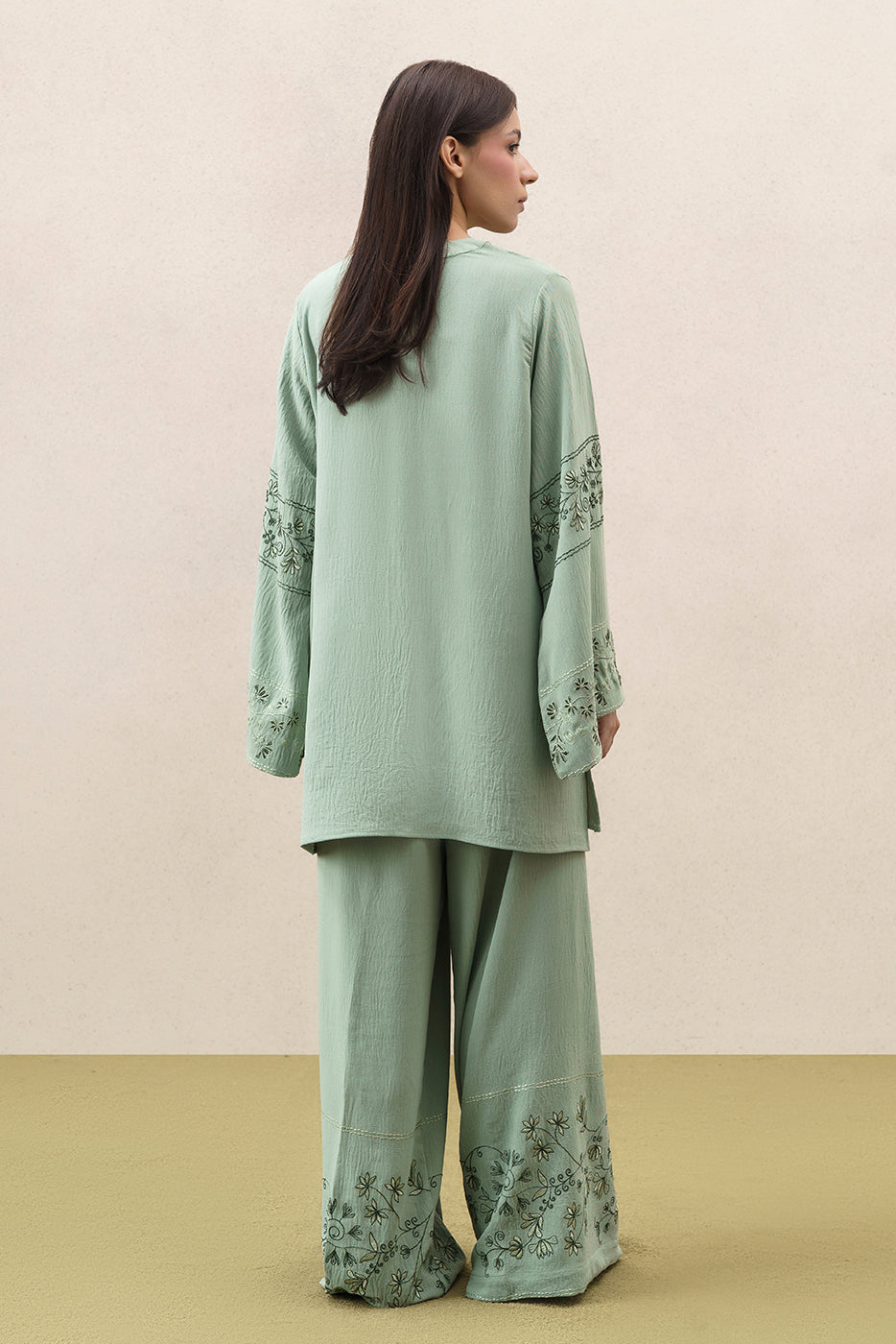 2 PIECE EMBROIDERED POLY CREPE SUIT (FLOW)