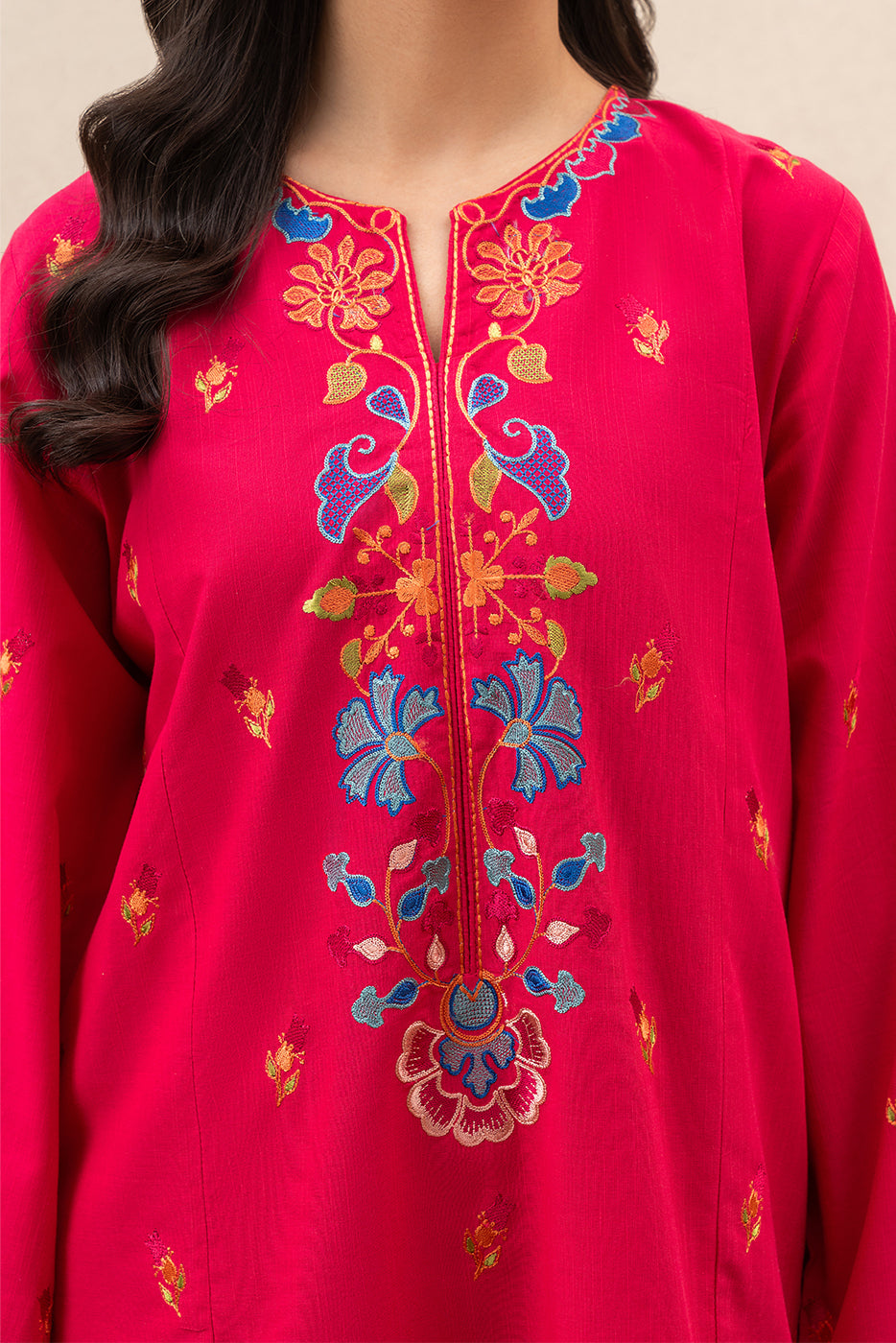 EMBROIDERED SLUB SHIRT (PRET)