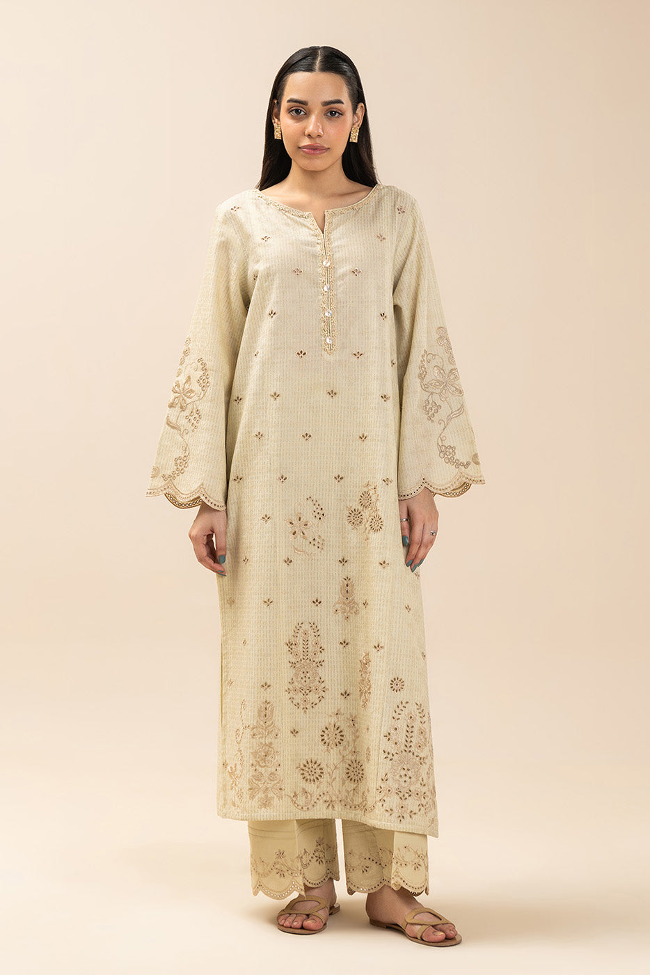 https://cdn.shopify.com/s/files/1/0488/9201/8848/files/bt12602un004456_2_1dc9ddc1-4f16-4e03-8763-328675a2df6b.jpg?v=1782195477