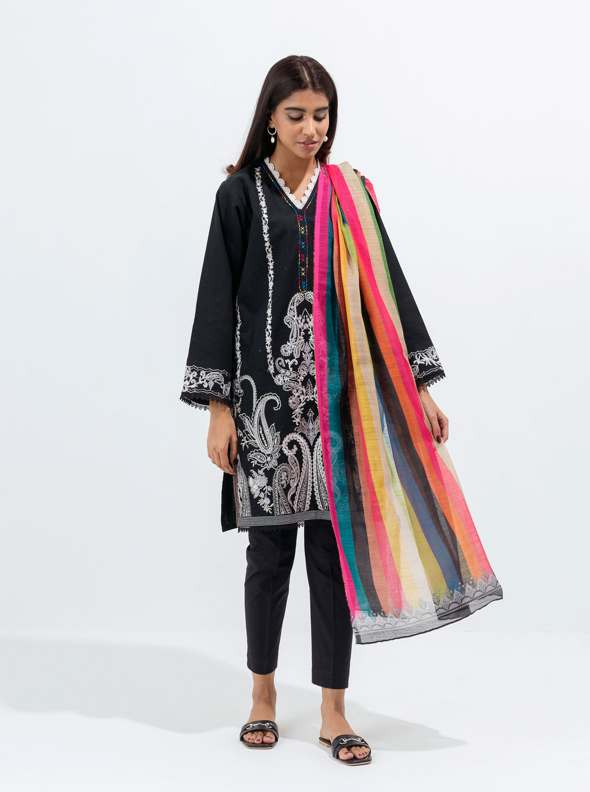 CHALKY BLACK-EMBROIDERED-2PBT1W21U61-BLACK-2000000177126-2P