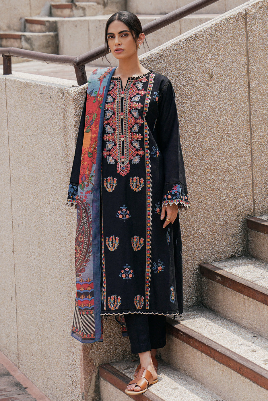 3 Piece - Embroidered Khaddar Suit - Mystique Jewel