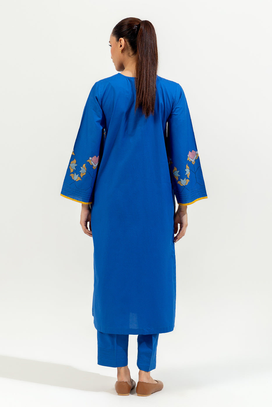 2 Piece Embroidered Cambric Suit (Pret)