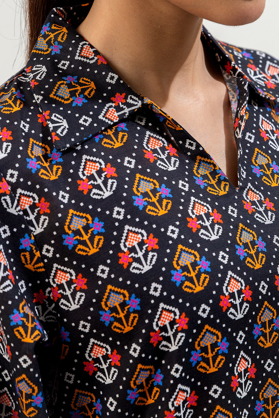 2 Piece Printed Khaddar Suit (Pret)