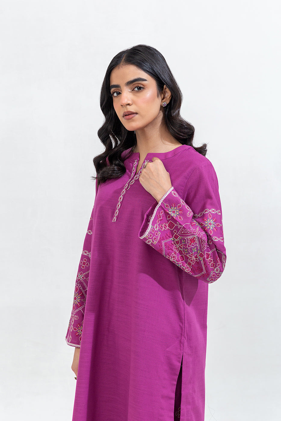 2 Piece Embroidered Khaddar Suit (Pret)
