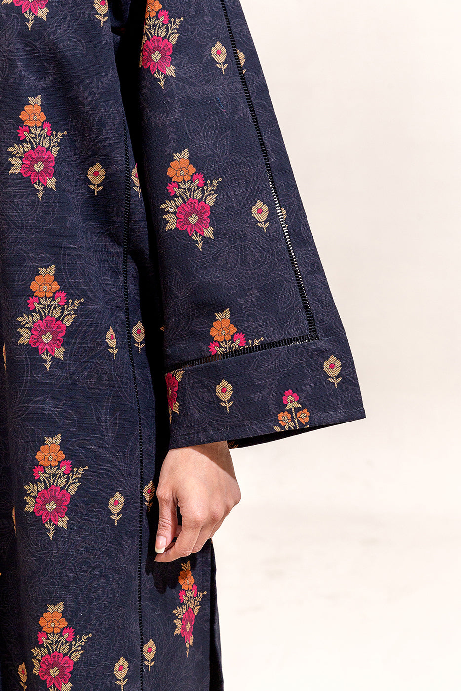 3 Piece Printed Khaddar Suit-Raven Verve (Unstitched)