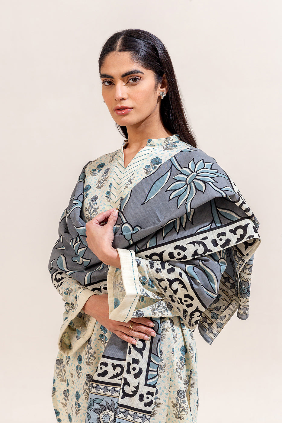 3 Piece Printed Khaddar Suit-Dove Grey (Unstitched)