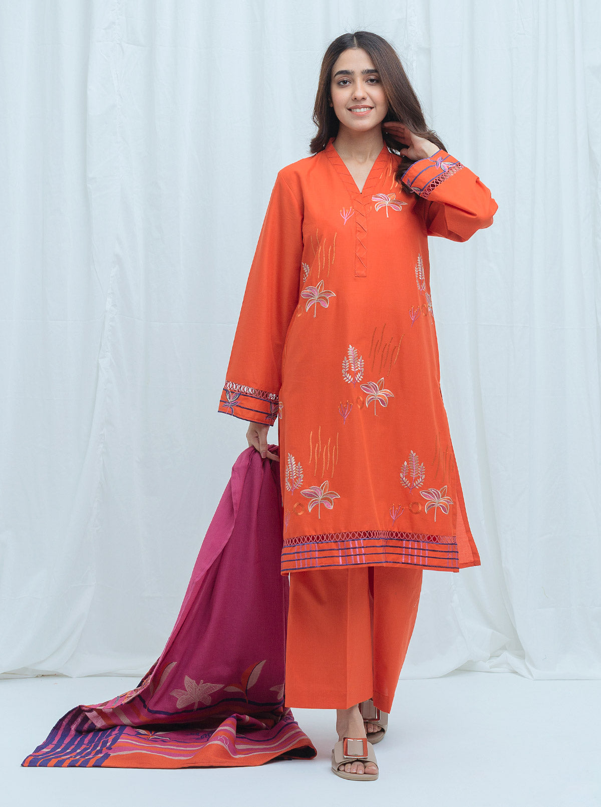 FLORA SAFFRON-EMBROIDERED-3PBT2S21U88-ORANGE-2000000162363-3P