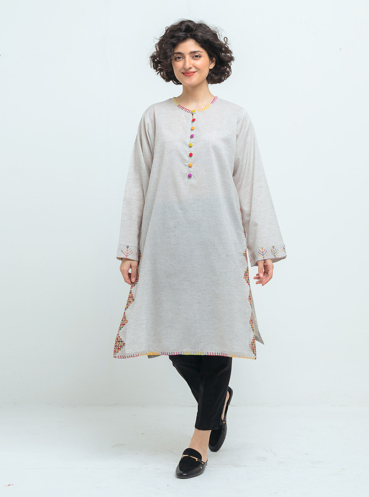 Embroidered Lawn Shirt (Pret)