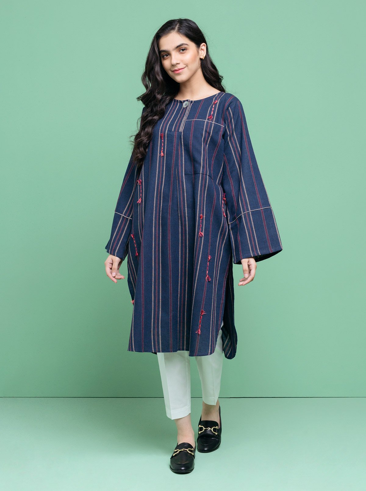 AJW-04 EMBROIDERED MARINA 3 PCS