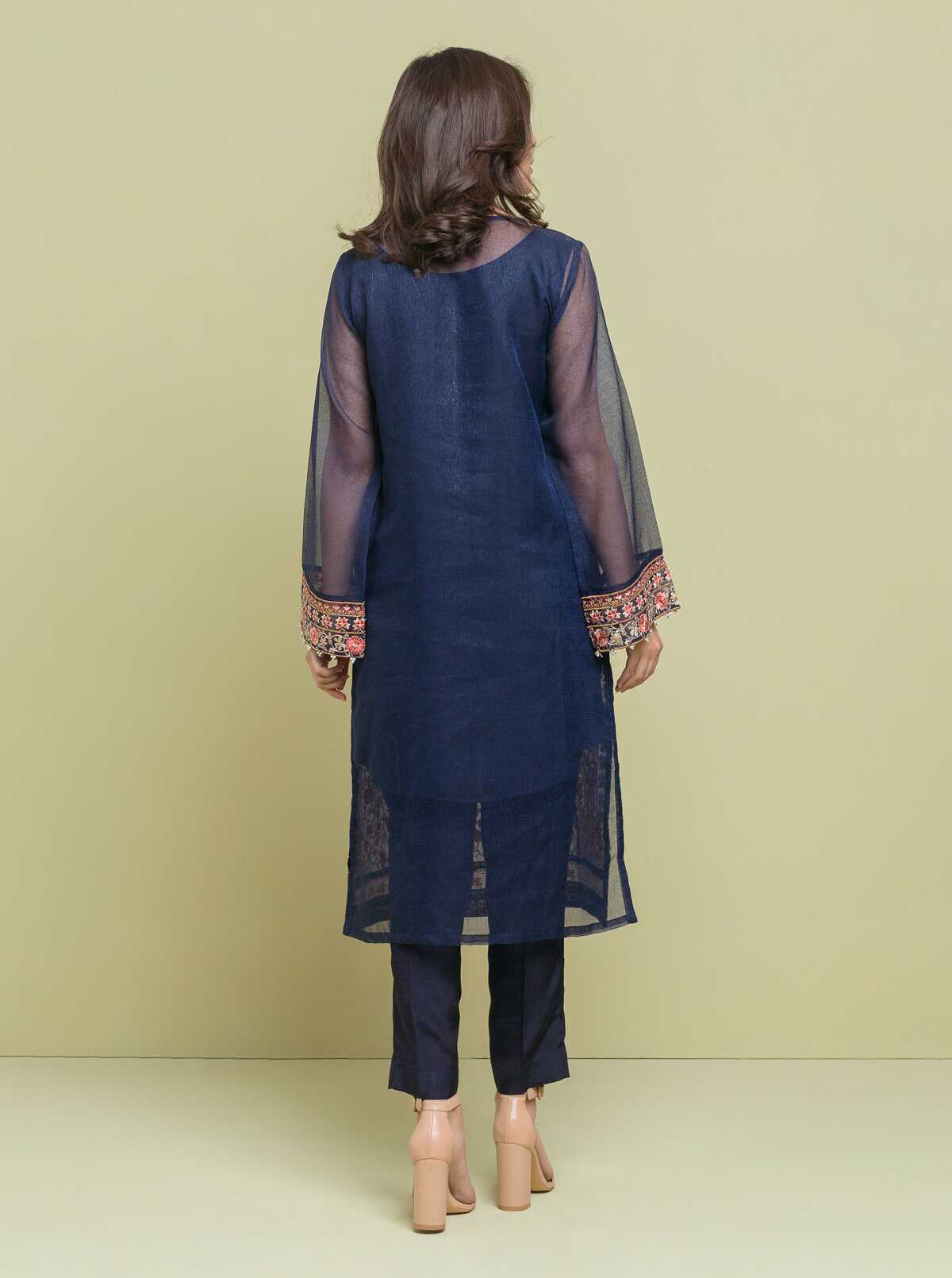 AJW-15 EMBROIDERED KHADDAR 3 PCS