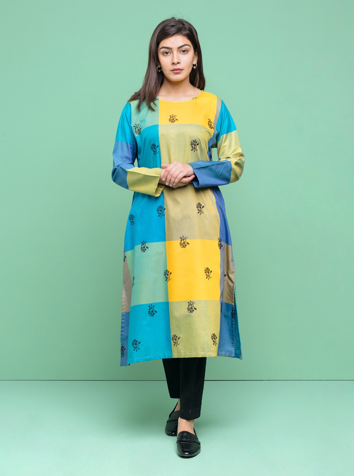 URBANE CAMBRIC PRINTS 2025