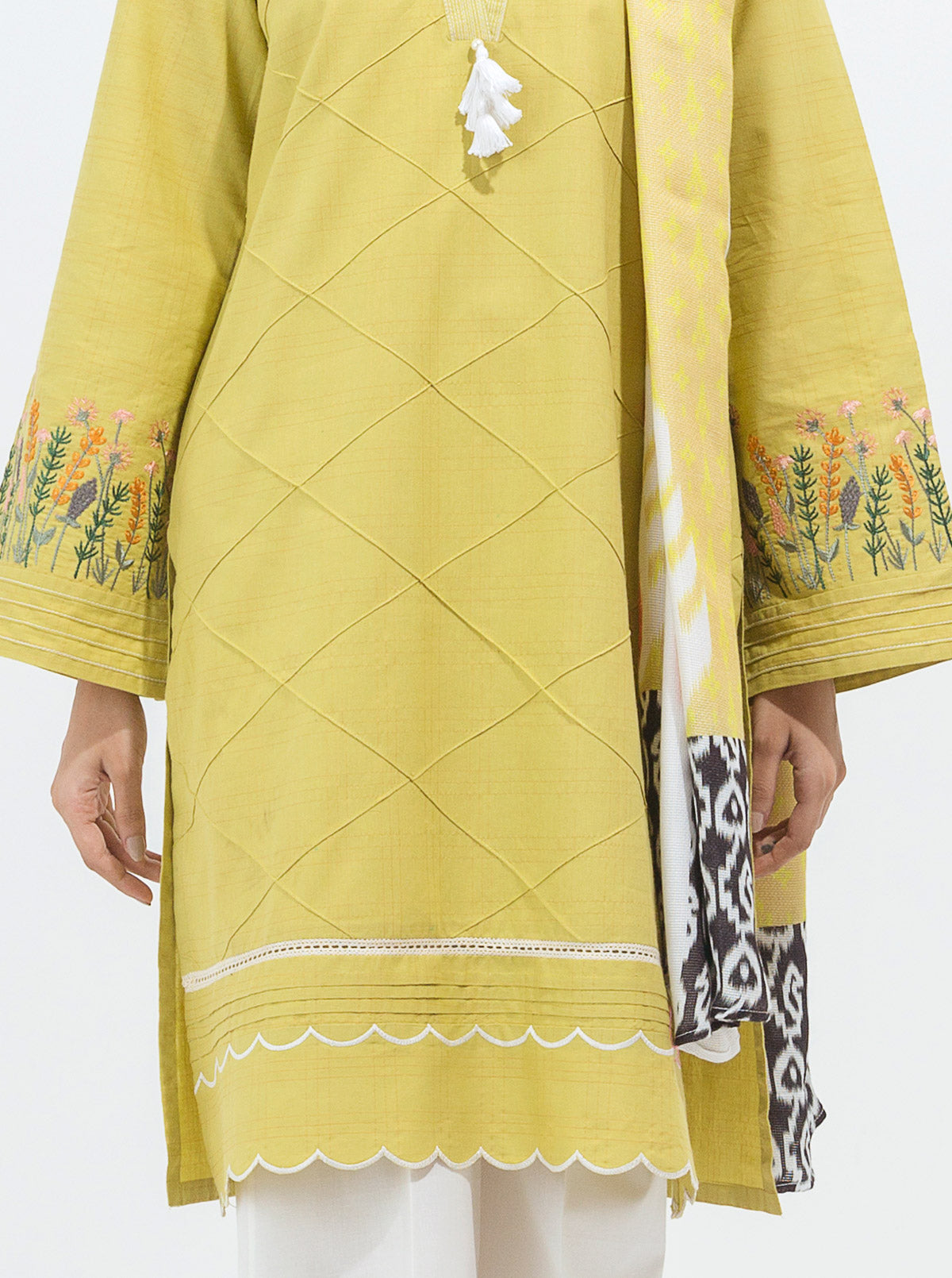 Embroidered Shirt With Stole