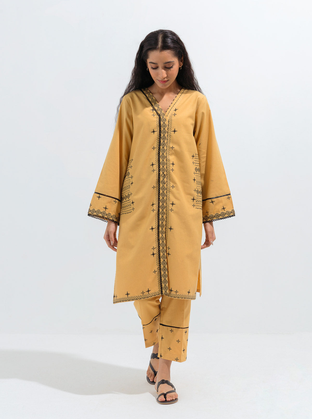 Embroidered Shirt With Pant