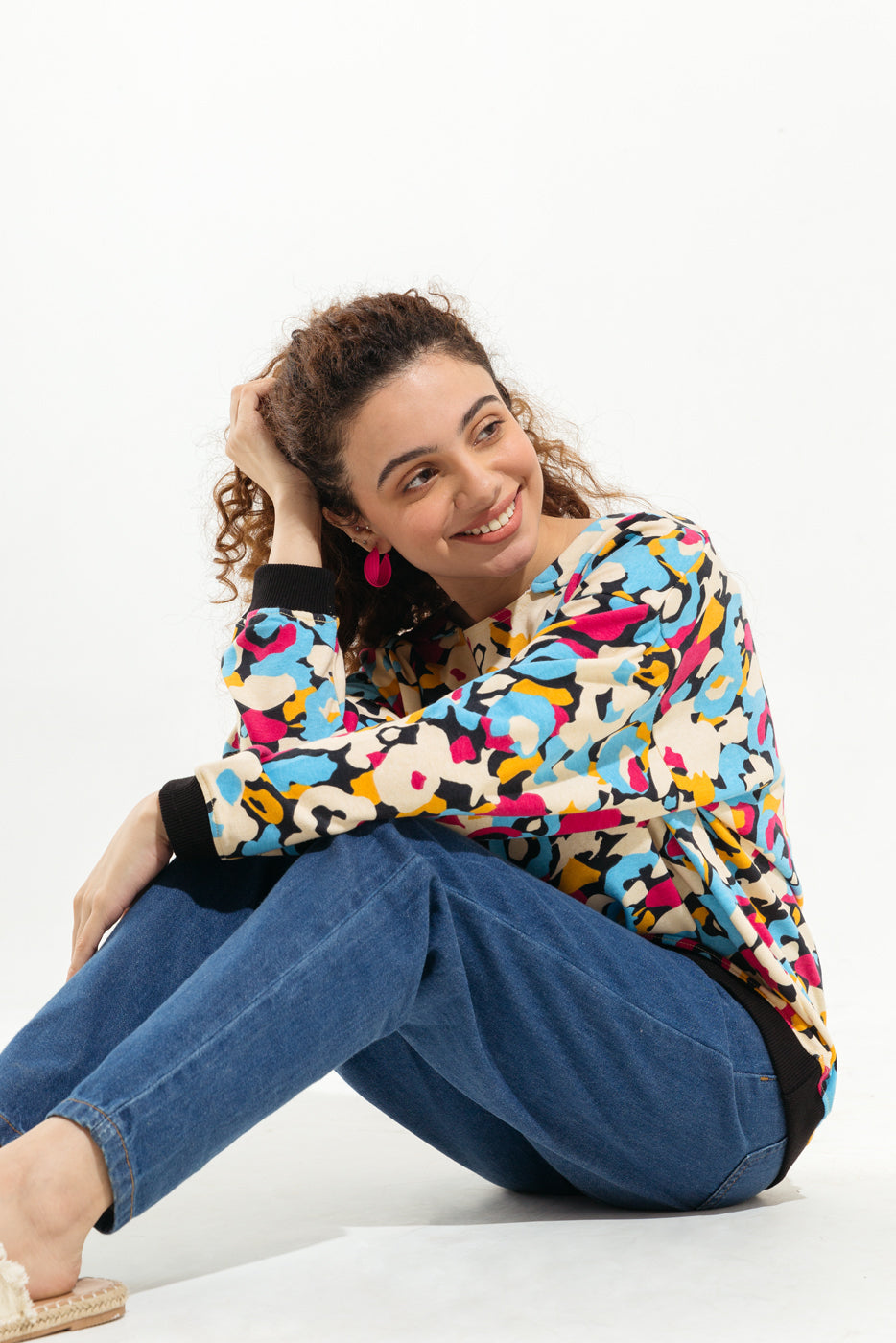 Abstract Floral Printed Sweatshirt