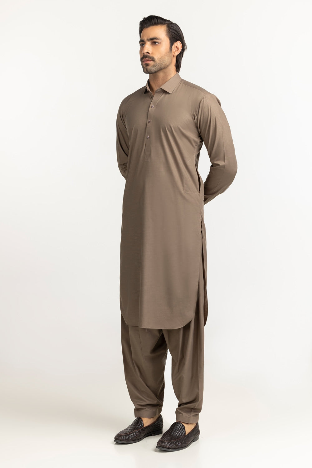 https://cdn.shopify.com/s/files/1/0706/3253/8159/files/catalyst-co-unstitched-fabric-washnwear-stone-fullshot-side2.jpg?v=1758383502