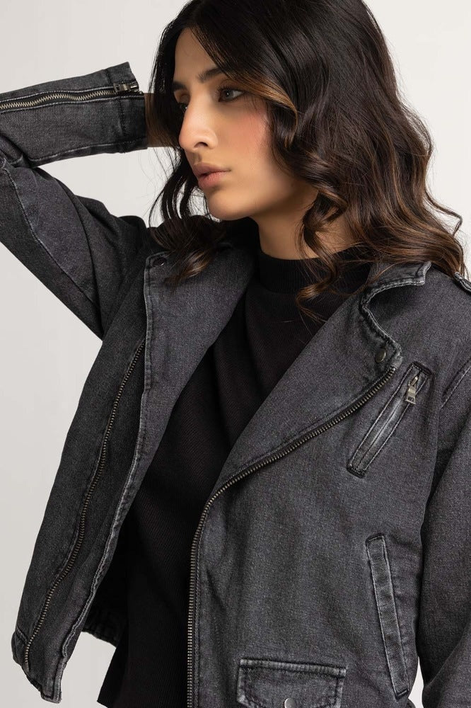 https://cdn.shopify.com/s/files/1/0706/3253/8159/files/charcoal_basic_jacket_ws-jkt-ws23-103_3.jpg?v=1758455075