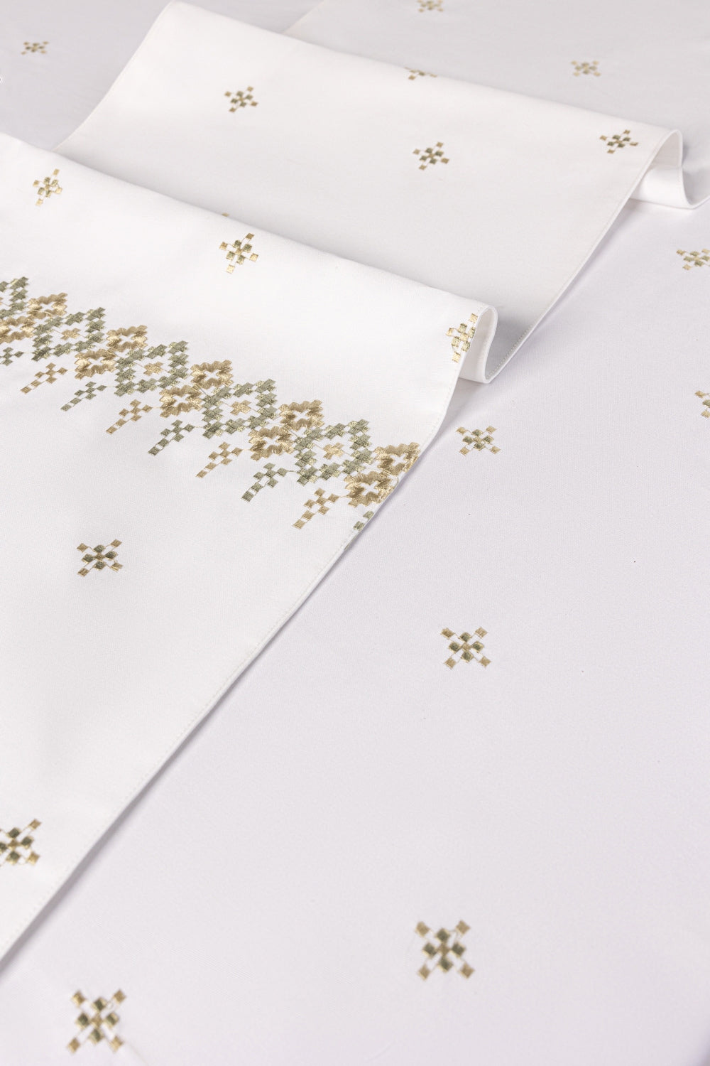 Green Cross Stitch Embroidered Table Cover