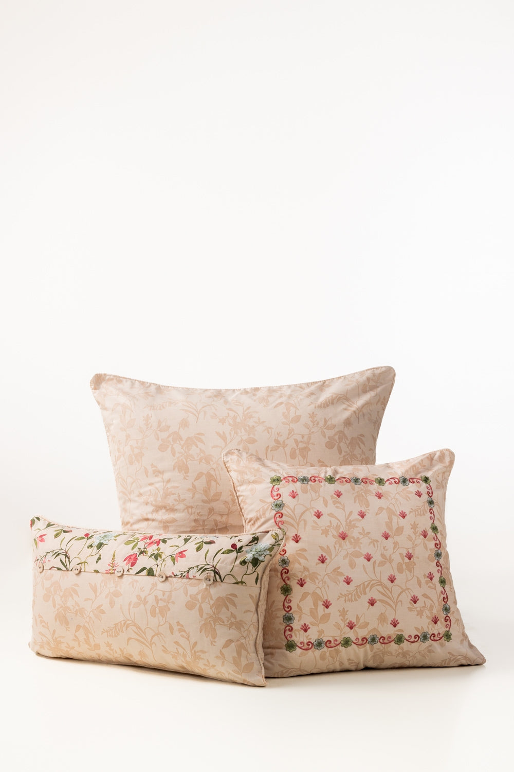 Daffodil Aura T-150 Square Cushion Cover