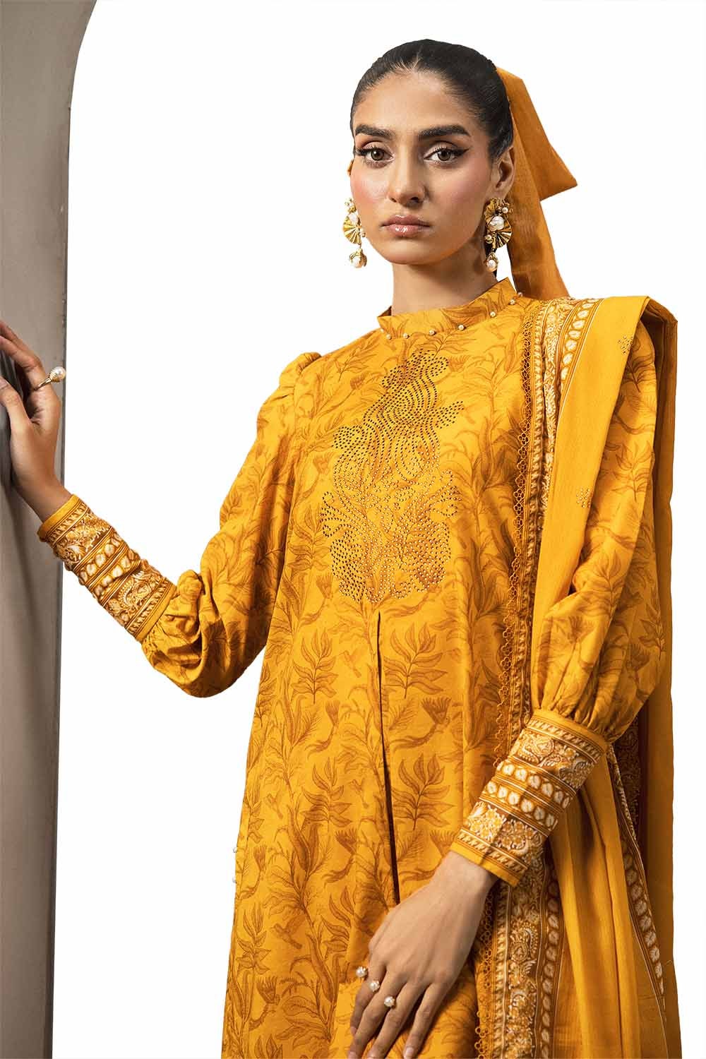 3 Piece Unstitched Diamantes Printed Lawn Suit with Denting Lawn Dupatta
