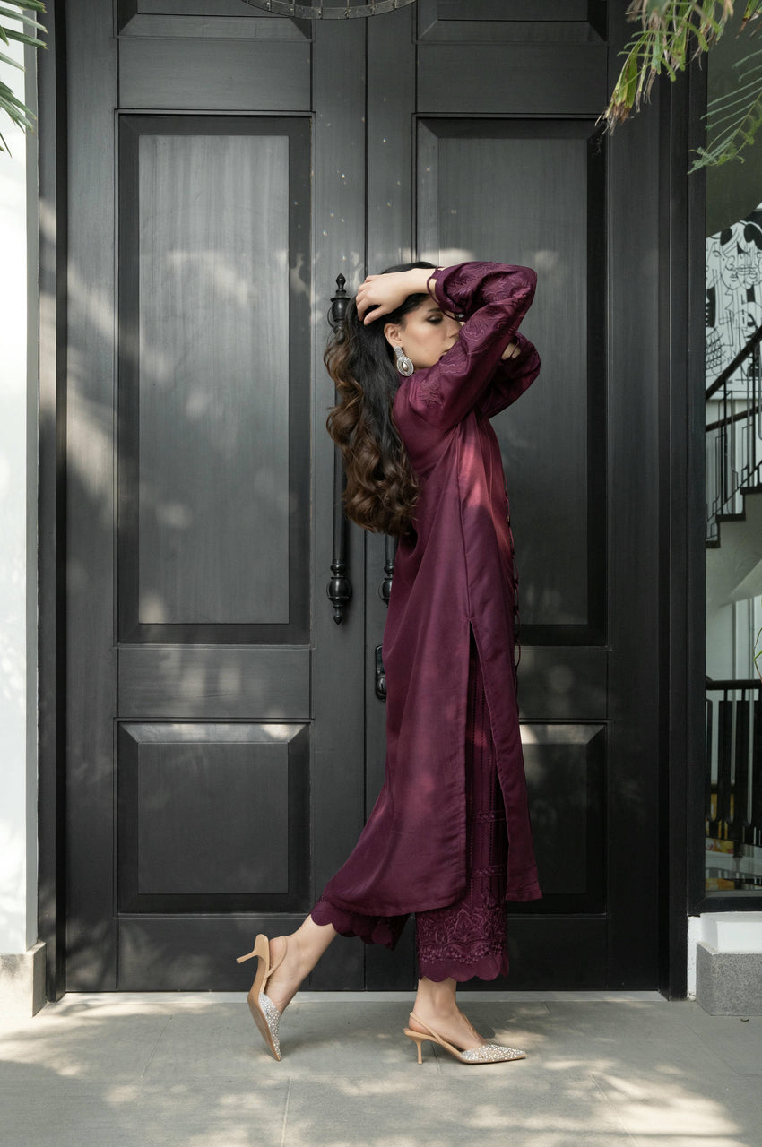 Emine Magenta