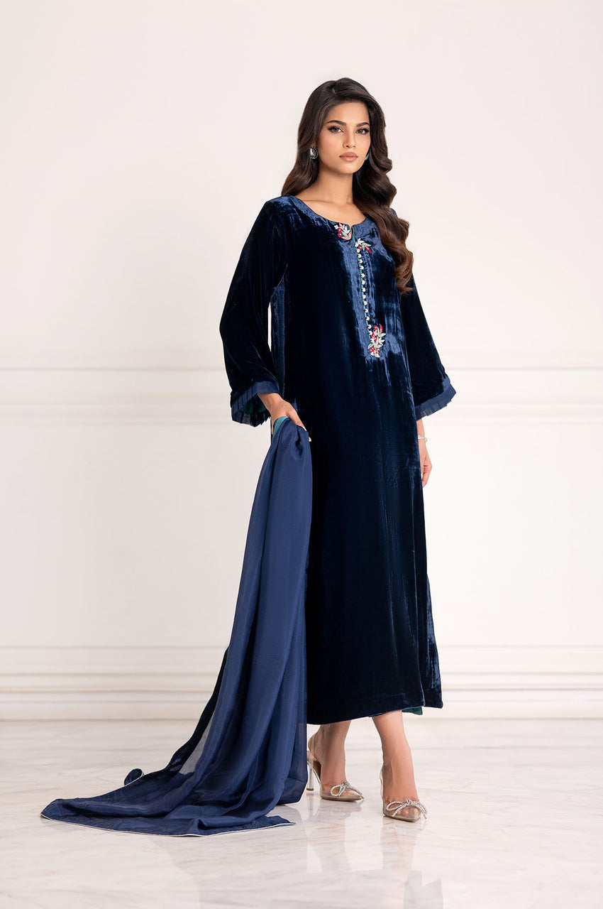 16960 - Navy Muse