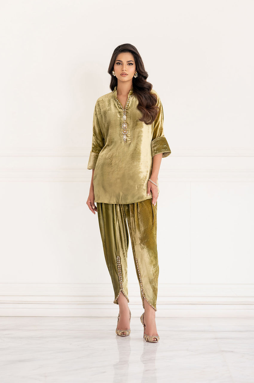 16956 - Olive Glow