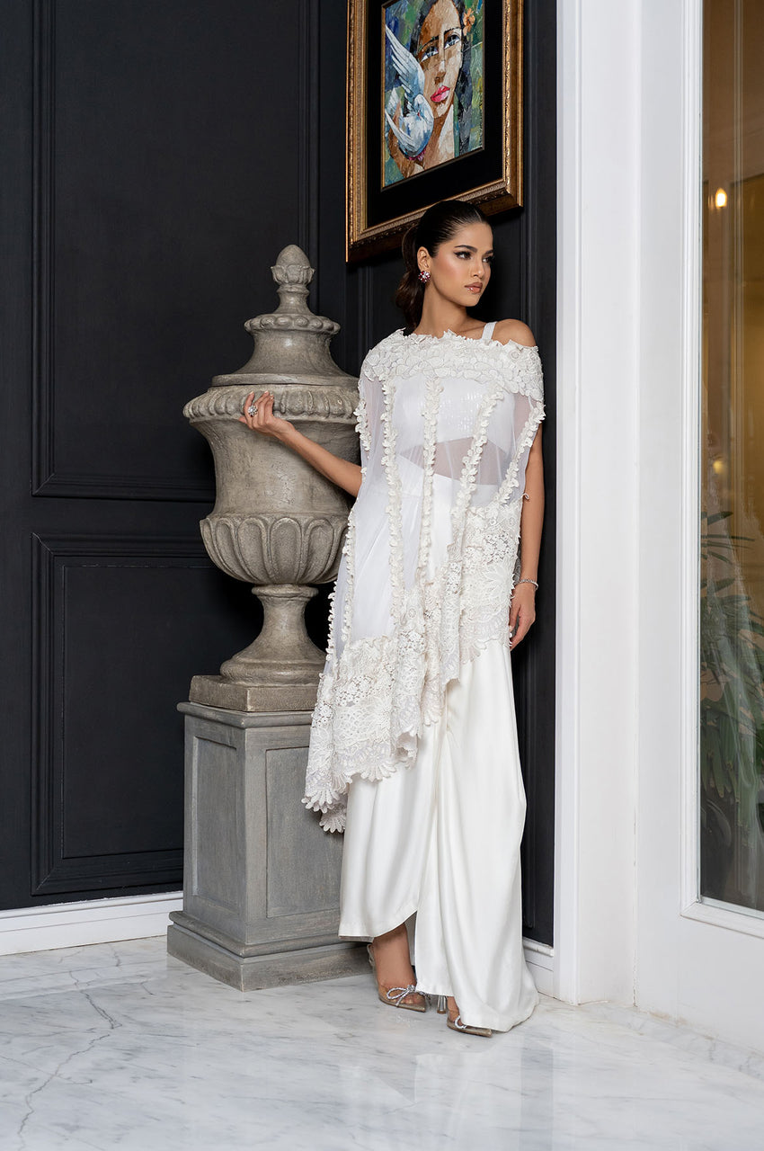 Nysa - White Tunic Cape