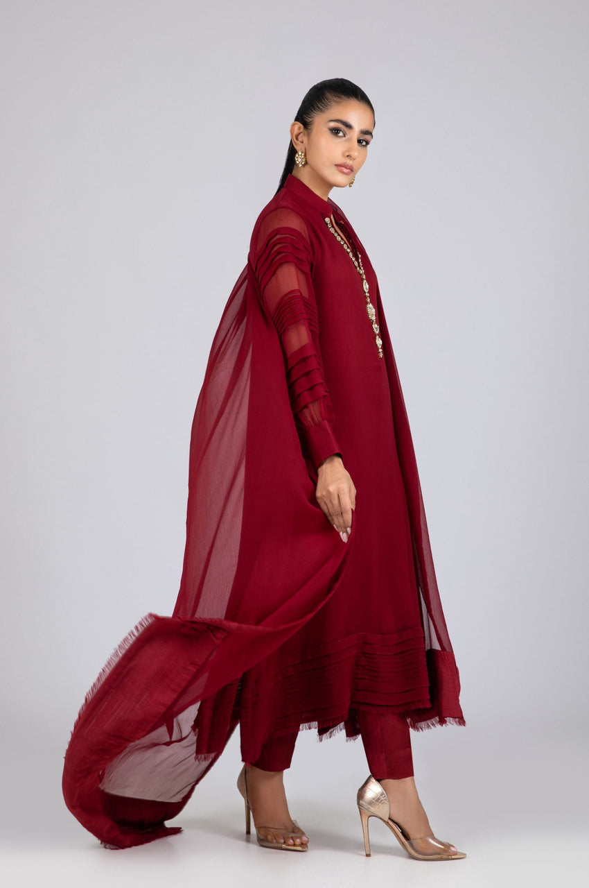 Pleated Maroon