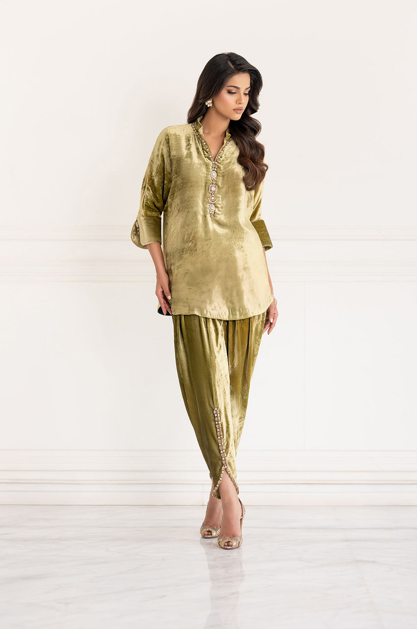 16956 - Olive Glow