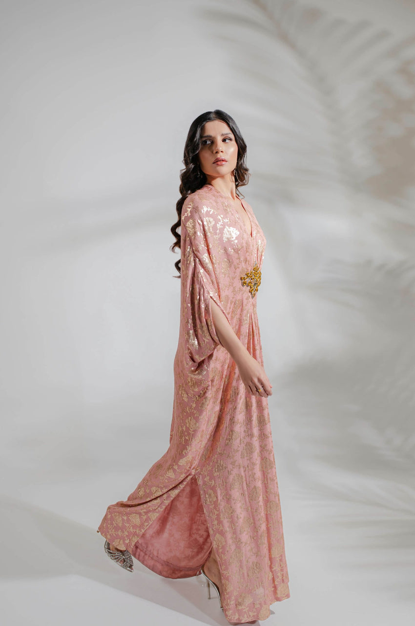 Ayin Pink