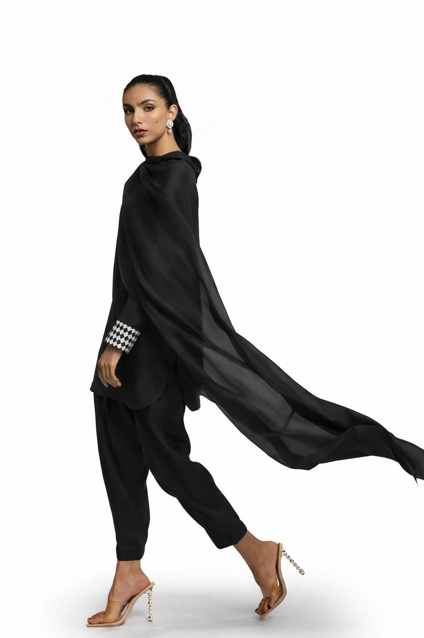 Raven Silk