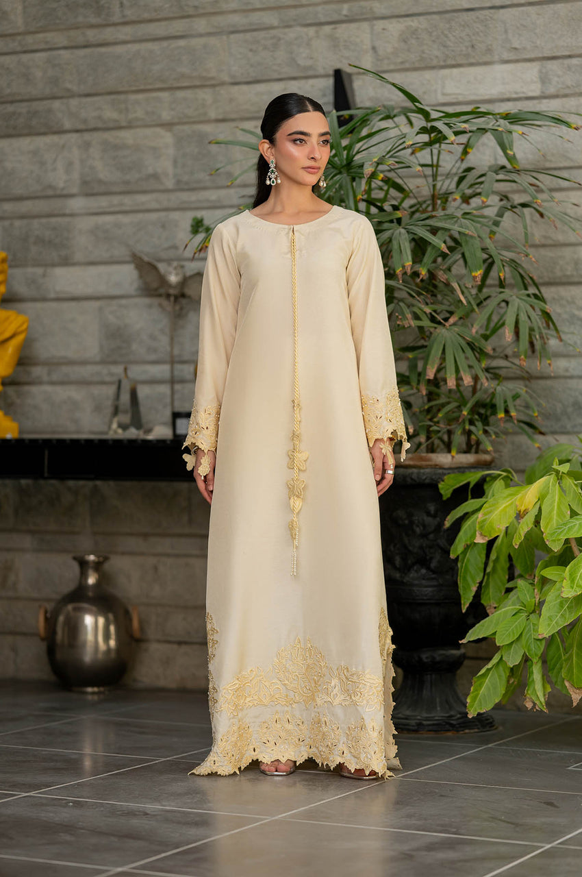Sunlit Noor