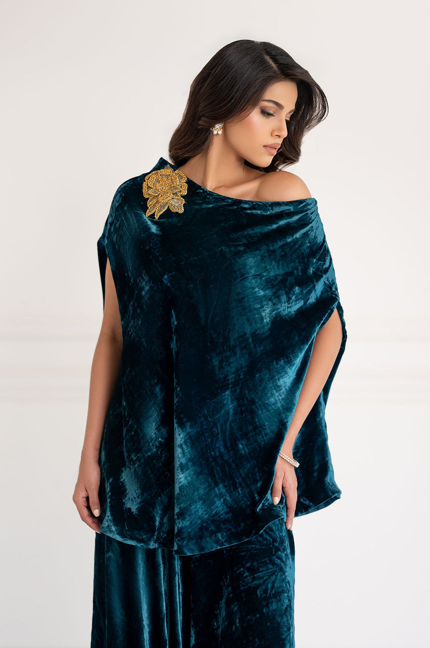 Teal Whisper