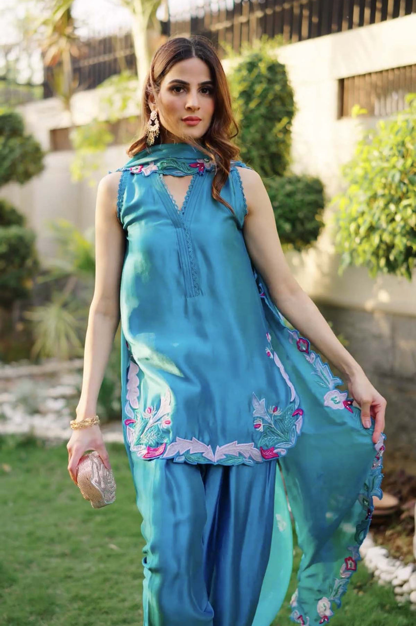 The Zariya Teal Set