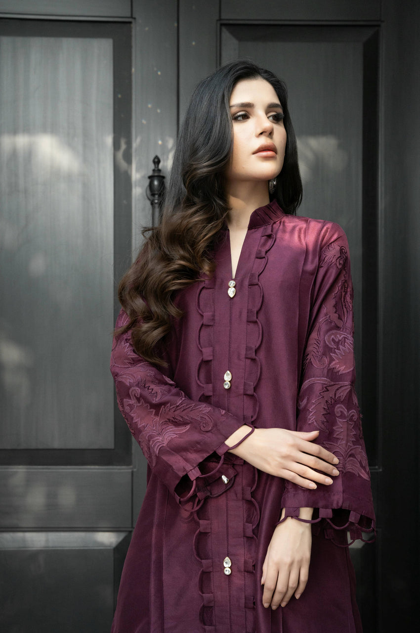 Emine Magenta
