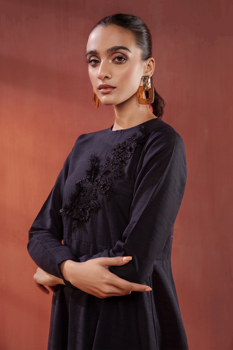https://cdn.shopify.com/s/files/1/0620/8788/9062/products/dw-w22-67-blackb.jpg?v=1672340542