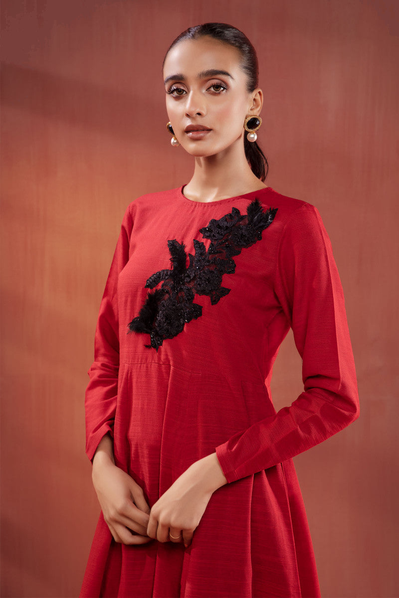 https://cdn.shopify.com/s/files/1/0620/8788/9062/products/dw-w22-67-redb.jpg?v=1672340548