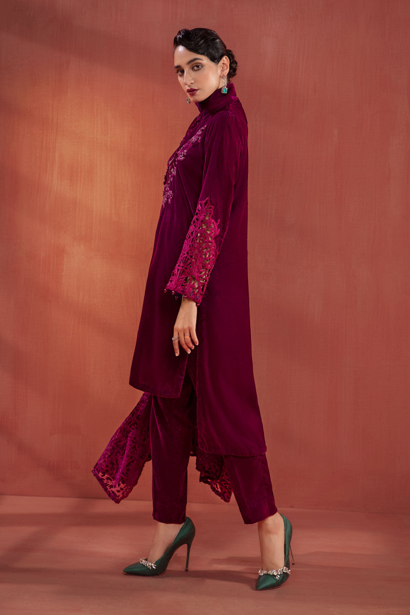 https://cdn.shopify.com/s/files/1/0620/8788/9062/products/dw-w22-71a-purplec.jpg?v=1672340951