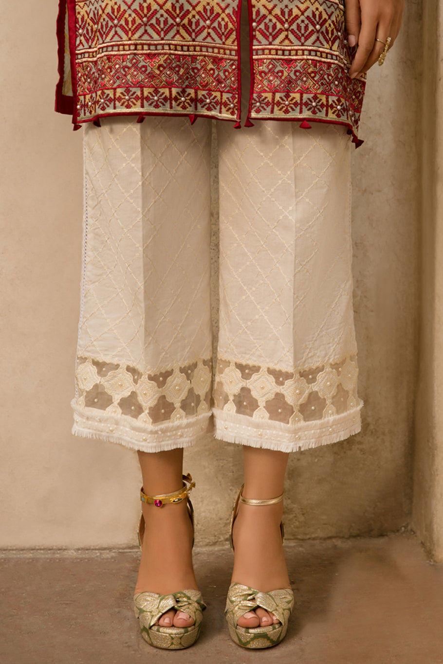 MOROCCAN TALE WHITE (EV-180288)