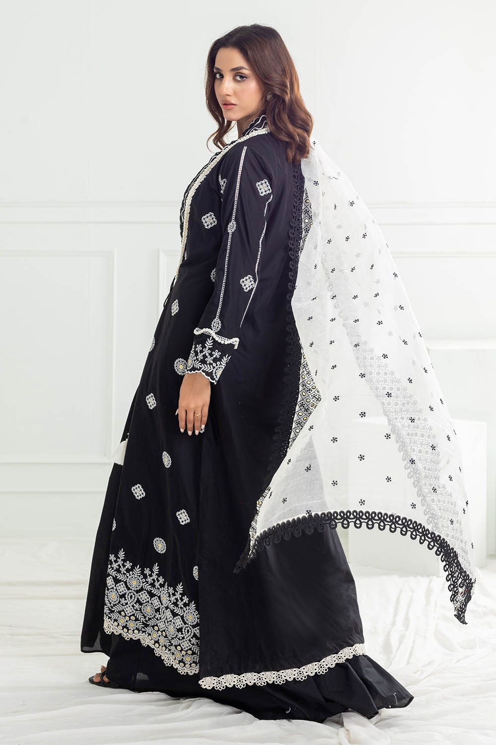 3 Piece Unstitched Schiffli Embroidered Lawn Suit with Embroidered Cotton Net Dupatta