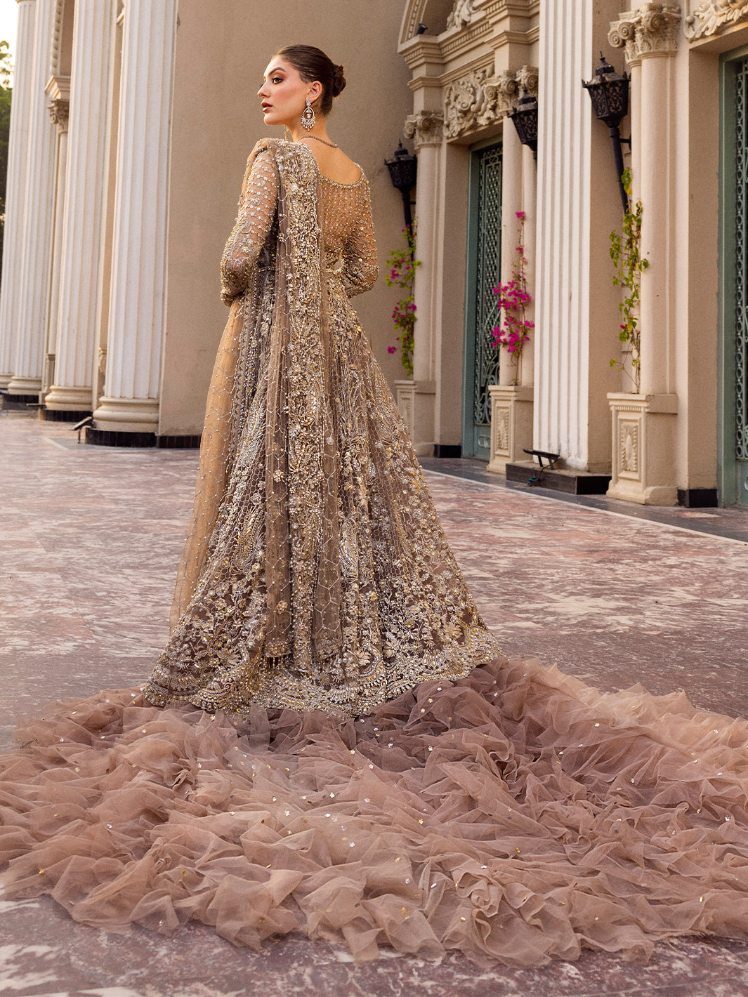 Epoque Chartreuse Style – Silver Grey Wedding Gown