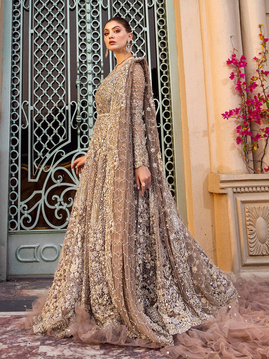 Epoque Chartreuse Style – Silver Grey Wedding Gown