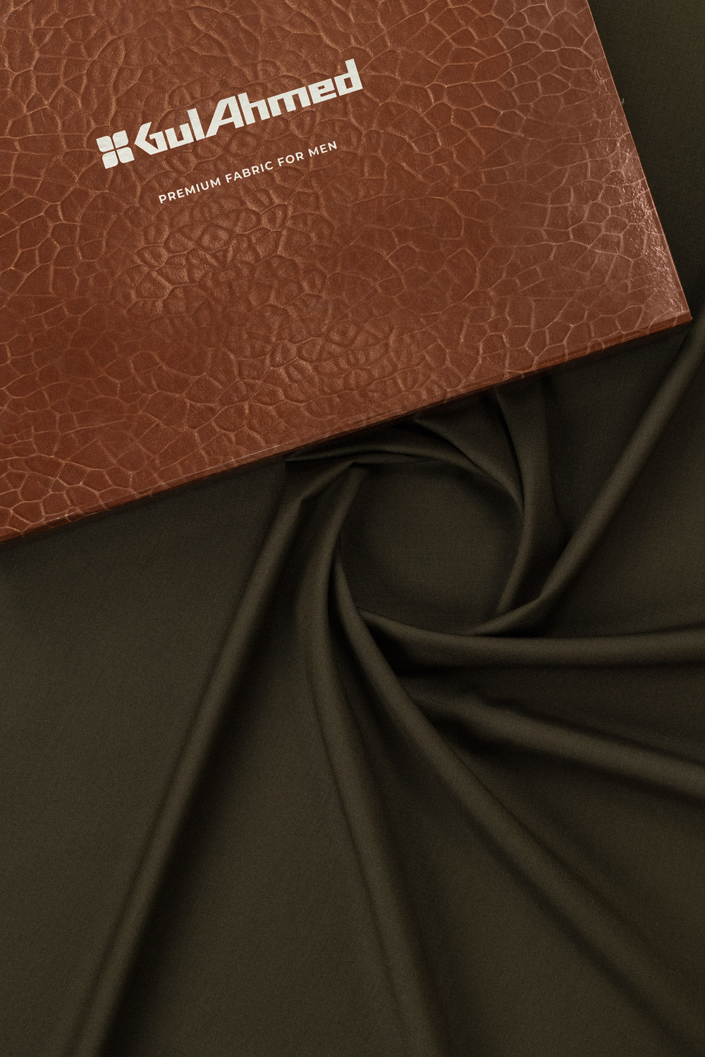 Essenza Unstitched Fabric Blended With Gift Box