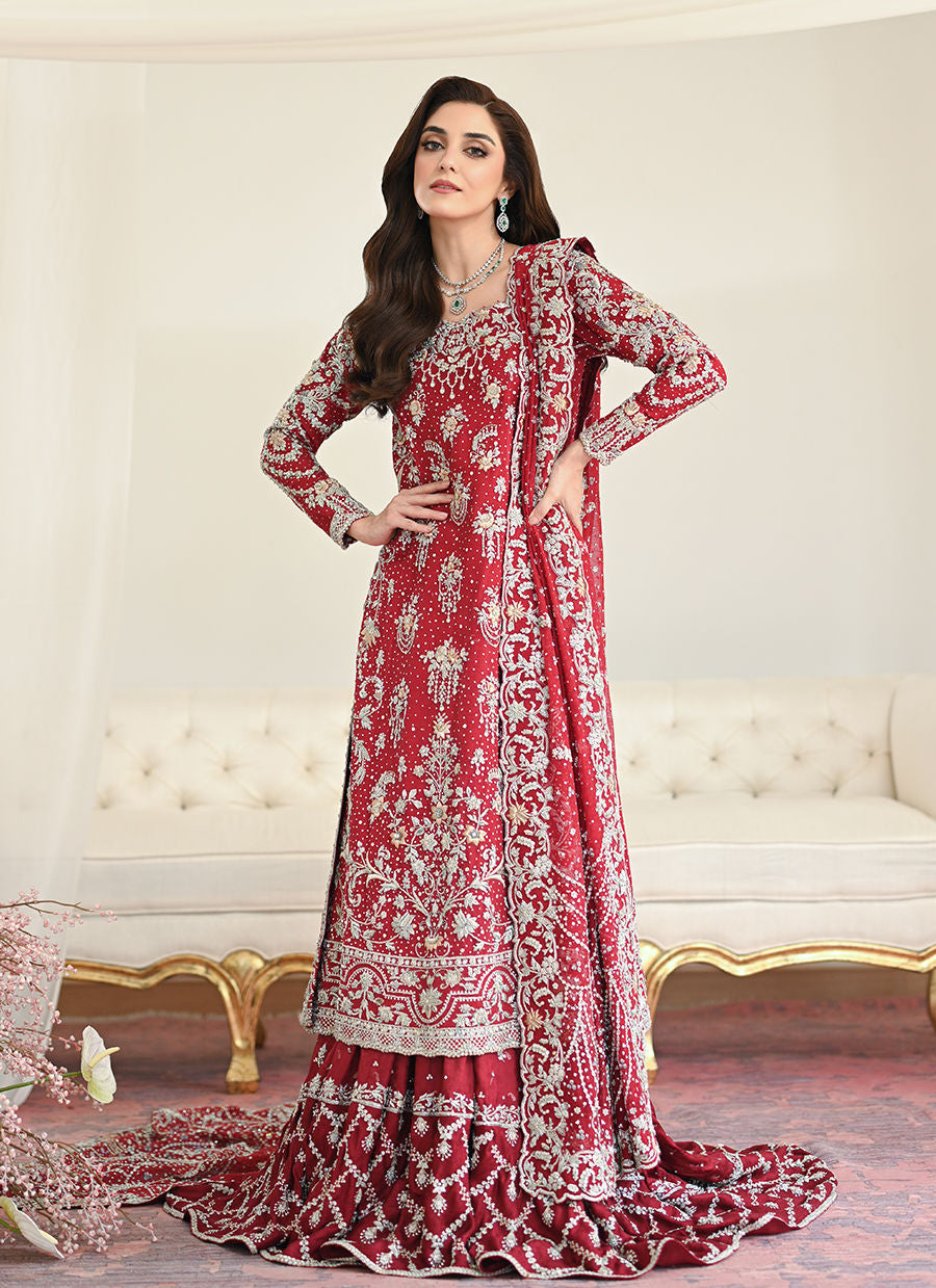 Farah Talib Aziz – Azrina Scarlett Style
