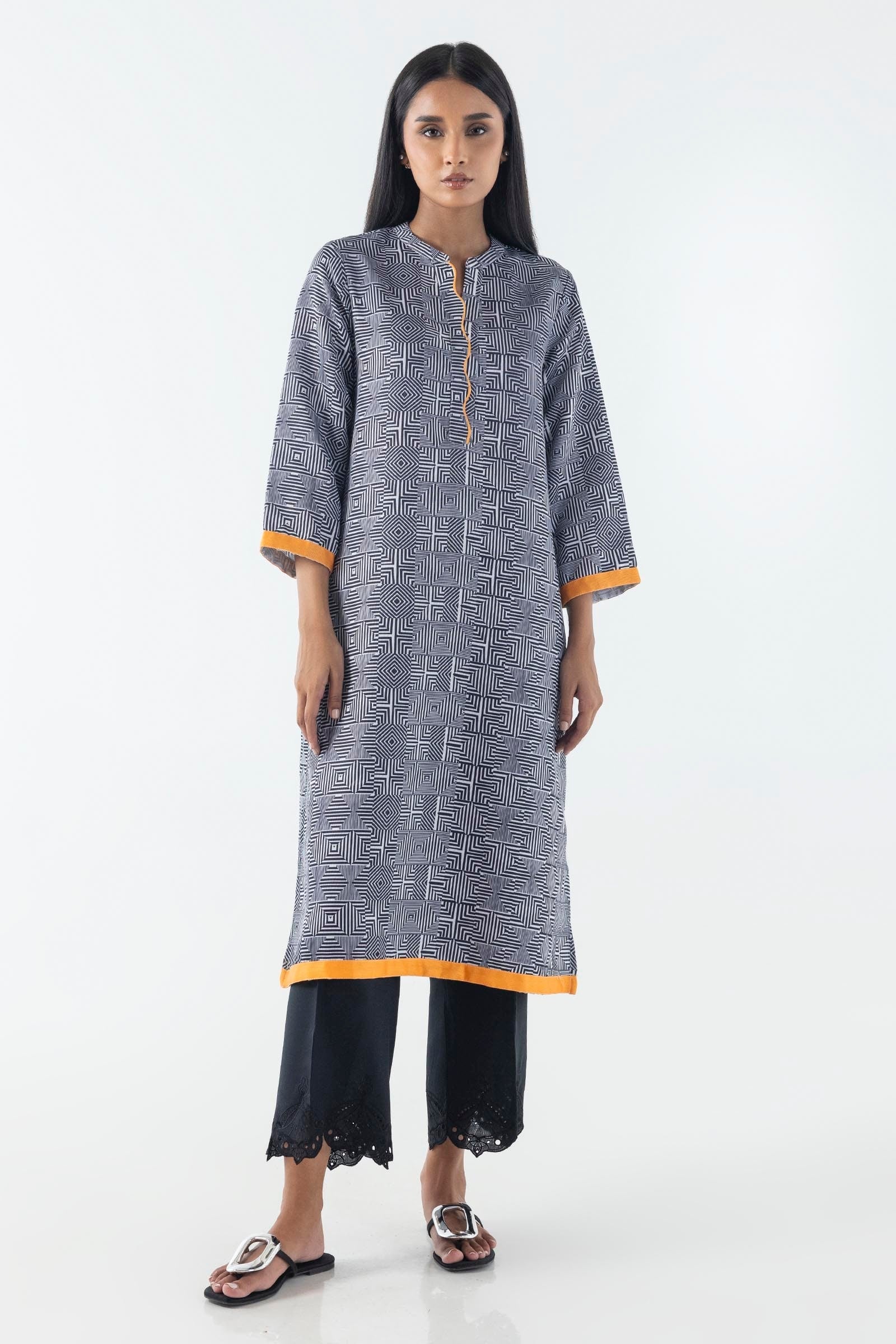 https://cdn.shopify.com/s/files/1/0740/1753/8280/files/fw24bsp118_1.jpg?v=1756732907
