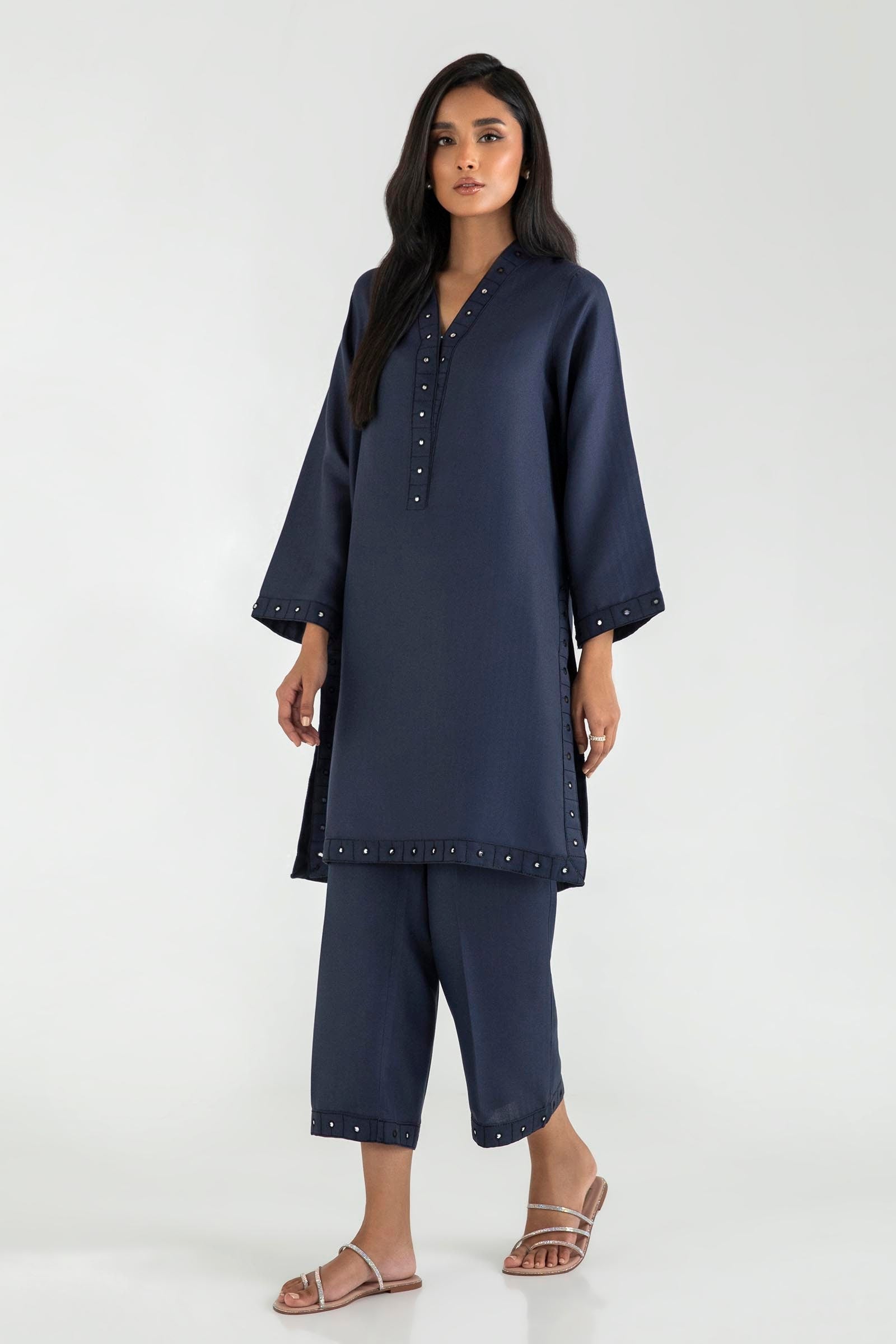 https://cdn.shopify.com/s/files/1/0740/1753/8280/files/fw24ese219_1_1_f1a98453-b227-46f6-9c60-526a01c7f12a.jpg?v=1756732873