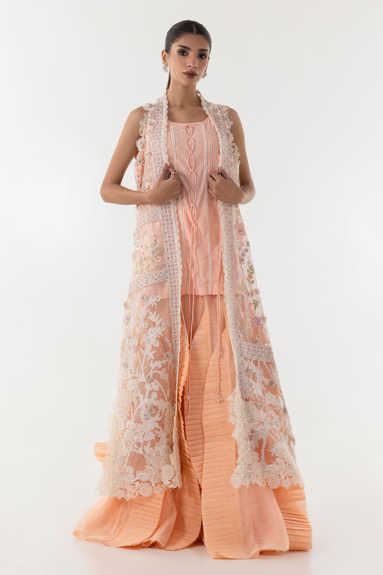 https://cdn.shopify.com/s/files/1/0740/1753/8280/files/fw24for287p2t_1.jpg?v=1756731577